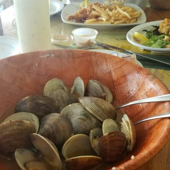 King Neptune Restaurant - 40 cent middle neck clams, cracked conch and shrimp! - Seafood Near Me - Stuart, Florida King Neptune Restaurant - 40 cent middle neck clams, cracked conch and shrimp! - Seafood Near Me - Stuart, Florida