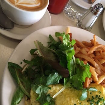 CAFÉ LULUc - Yummy! - French Near Me - Brooklyn, New York