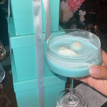 The Green Room - Cocktail Bars Near Me - Burbank, California