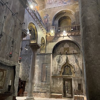 Basilica di San Marco - Interior - Landmarks & Historical Buildings Near Me - Venezia, VE Basilica di San Marco - Interior - Landmarks & Historical Buildings Near Me - Venezia, VE