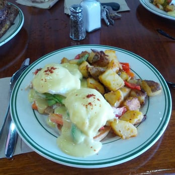 Cafe Topes - Crab Benedict, Excellent!!! - Coffee & Tea Near Me - Carlsbad, California Cafe Topes - Crab Benedict, Excellent!!! - Coffee & Tea Near Me - Carlsbad, California