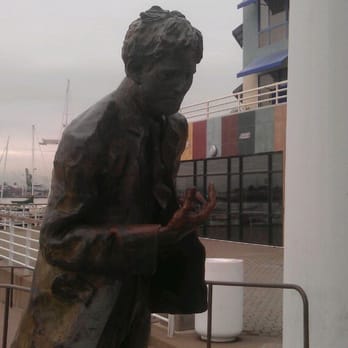 Jack London Square - Jack London Statue at Jack London Square, Oakland. - Shopping Centers Near Me - Oakland, California Jack London Square - Jack London Statue at Jack London Square, Oakland. - Shopping Centers Near Me - Oakland, California