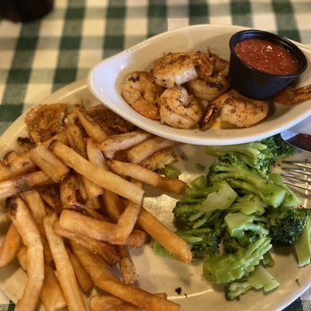 Linger Lodge Restaurant & Campground - Blackened sizzling shrimp, broccoli and fries. - Campgrounds Near Me - Bradenton, Florida Linger Lodge Restaurant & Campground - Blackened sizzling shrimp, broccoli and fries. - Campgrounds Near Me - Bradenton, Florida