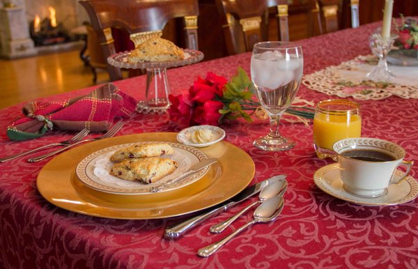 1897 Beekman House Bed and Breakfast by null