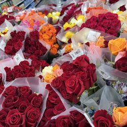 Walmart Neighborhood Market - Mothers Day flowers