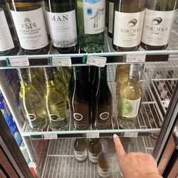 Broadway Spirits - Great selection of cold wine