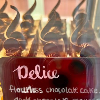 Delice Et Chocolat - Signature Delice cake - Chocolatiers & Shops Near Me - Ardmore, Pennsylvania