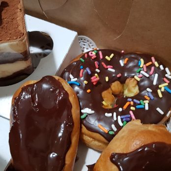 Tasty Doux - Donut - Bakeries Near Me - Kent, Washington