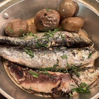 São Jorge Restaurante - Portuguese Near Me - Lisbon, 11