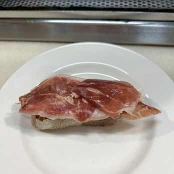 El Xampanyet - Tapas Bars Near Me - Barcelona, B