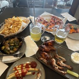 Some of the best wings we ever had! (And we're from Buffalo). Get them with the house blend sauce!