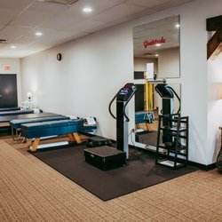 HealthSolutions Chiropractic & Spinal Rehab