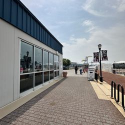 Battleship New Jersey - Ticketing area
