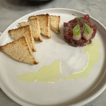 et al. - Tartare Ahi - Breakfast & Brunch Near Me - Honolulu, Hawaii