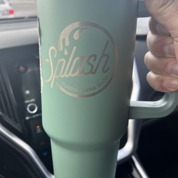 Splash Drinks & Treats - a hand holding a cup - Beverage Store Near Me - Sandy, Utah