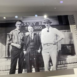 Happiest Tour in LA - Original Disney Brothers Studio