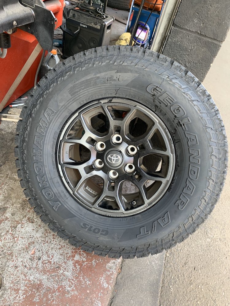 ALL AMERICAN TIRE 57 Photos & 150 Reviews Auto Repair 14537 Vanowen St, Van Nuys, CA