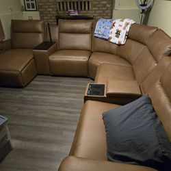 Regency Furniture - This is what the advertised sectional looked like in the store with two consoles.