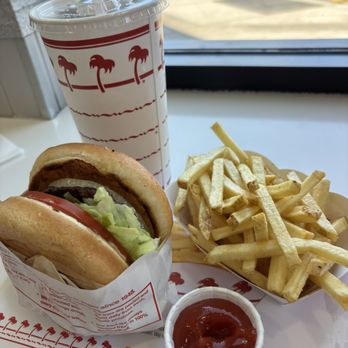 In-N-Out Burger - Number 1 - Burgers Near Me - Tucson, Arizona In-N-Out Burger - Number 1 - Burgers Near Me - Tucson, Arizona