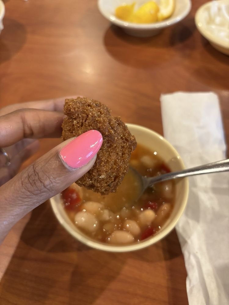 Willow Pond Southern Catfish Logo