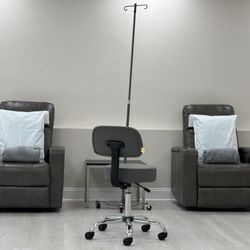 Rheumatic Wellness Institute - Infusion seats