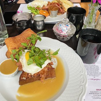 Régine Café - Breakfast & Brunch Near Me - Montreal, Quebec Régine Café - Breakfast & Brunch Near Me - Montreal, Quebec