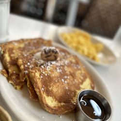 Skillet'z Cafe - French toast