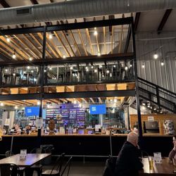 Bold Rock Mills River Cidery - Time to grab a brew!