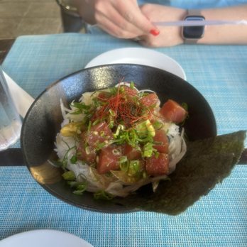 Leahi Bar & Grill - Poke - Bars Near Me - Honolulu, Hawaii Leahi Bar & Grill - Poke - Bars Near Me - Honolulu, Hawaii