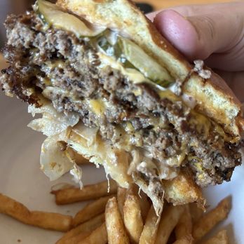Dream Creamery - Round 2: Dream Burger & Fries - Ice Cream & Frozen Yogurt Near Me - Minneapolis, Minnesota Dream Creamery - Round 2: Dream Burger & Fries - Ice Cream & Frozen Yogurt Near Me - Minneapolis, Minnesota