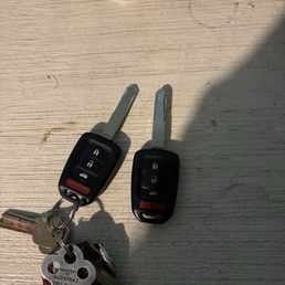 Side by side of the new and old key can't even tell them apart Side by side of the new and old key can't even tell them apart
