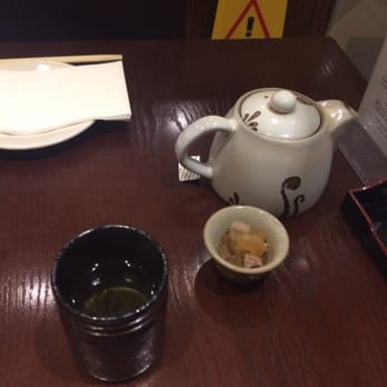 Sushi Bar Atari-Ya - Green tea and tuna radish appetiser - Japanese Near Me - London, XGL