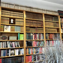 American Bookstore