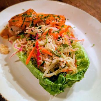 Rosebud Bar & Kitchen - New American Near Me - Somerville, Massachusetts