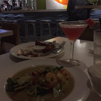 Yumm Thai Sushi And Beyond Takeout Delivery 37 Photos 66 Reviews Sushi Bars 117 N Court St Florence Al Restaurant Reviews Phone Number Yelp