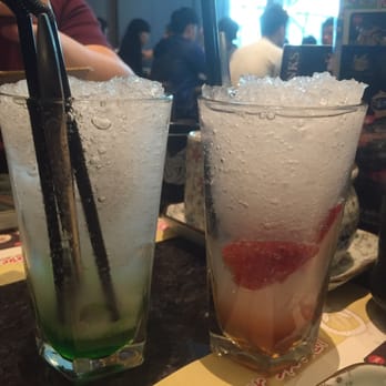 Monster Sushi - Green apple and rose peach mocktails - Shopping Centers Near Me - Hong Kong, HK