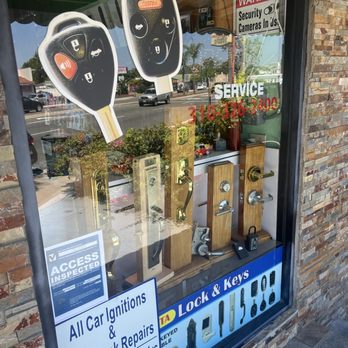 Lomita lock & key - Store front - Keys & Locksmiths Near Me - Lomita, California Lomita lock & key - Store front - Keys & Locksmiths Near Me - Lomita, California