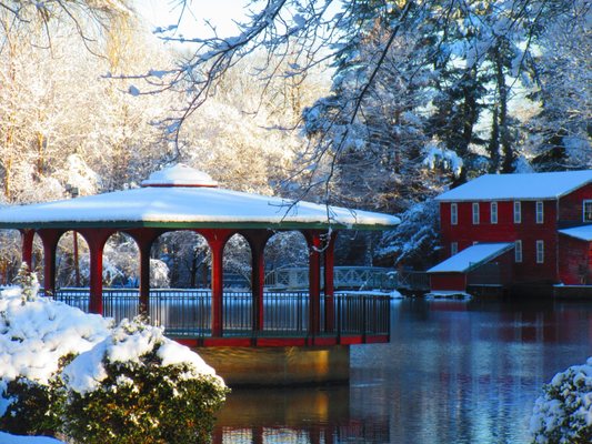 Christmas Coopers Pond Bergenfield 2022 Cooper's Pond Park 133 W Church St #153 Bergenfield, Nj Parks - Mapquest