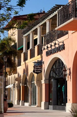 Coconut Point by null