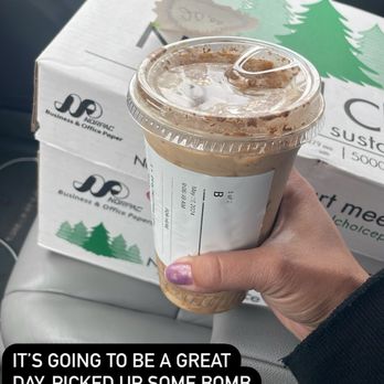 Jesse's Grind Coffee Bar - Dirty Horchata Latte - Coffee & Tea Near Me - Winnetka, California Jesse's Grind Coffee Bar - Dirty Horchata Latte - Coffee & Tea Near Me - Winnetka, California