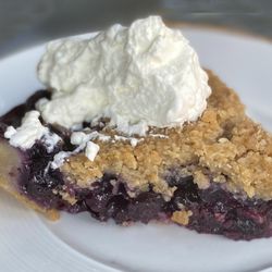 2 Ames - Blueberry Crumble Pie with real fresh whip cream