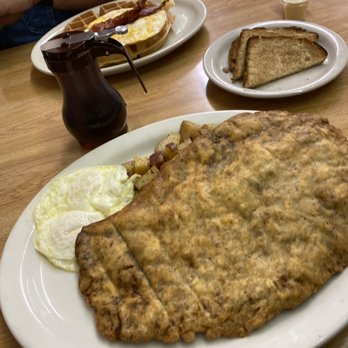 Cappy's Breakfast Cafe - Frisbee size chicken fried steak, 2small eggs - Breakfast & Brunch Near Me - Tucson, Arizona