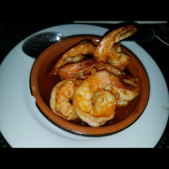 Casa d'Paco - Shrimp in garlic sauce. Sauce is perfect for bread sopping. - Spanish Near Me - Newark, New Jersey