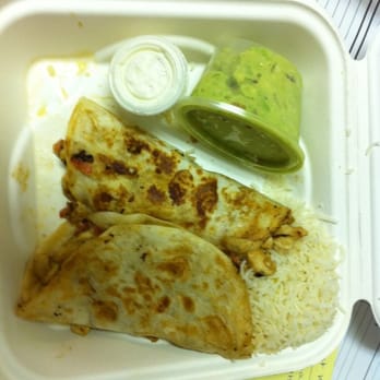 Cafe Sazon - Chicken quesadilla - Coffee & Tea Near Me - Arlington, Virginia