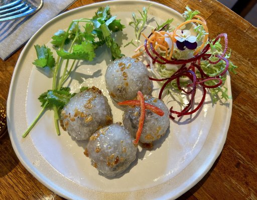 Bangkok by the Bay by null