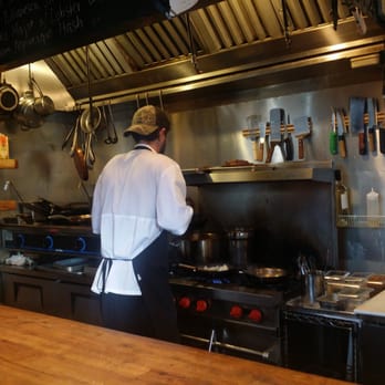 R Kitchen - Cooking away - New American Near Me - Charleston, South Carolina R Kitchen - Cooking away - New American Near Me - Charleston, South Carolina