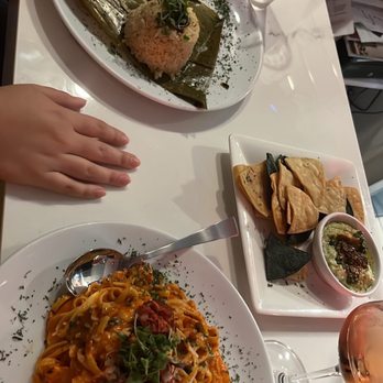 Tres Muchachos - Breakfast & Brunch Near Me - Costa Mesa, California Tres Muchachos - Breakfast & Brunch Near Me - Costa Mesa, California