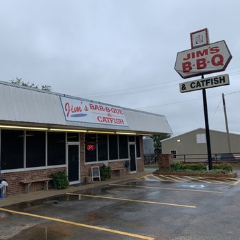 Jim's Bar-B-Que & Catfish - Front on Jim's Bar-B-Q - Barbeque Near Me - Waskom, Texas Jim's Bar-B-Que & Catfish - Front on Jim's Bar-B-Q - Barbeque Near Me - Waskom, Texas