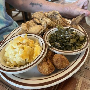 Marsh Landing Restaurant - Southern Near Me - Fellsmere, Florida
