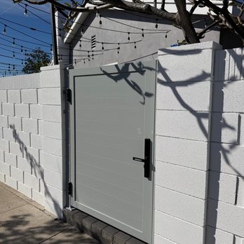 Socal Gates - Custom Aluminum Single Gate with full frame and electronic lock. Powder coated Gunmetal Gray - Fences & Gates Near Me - Orange, California